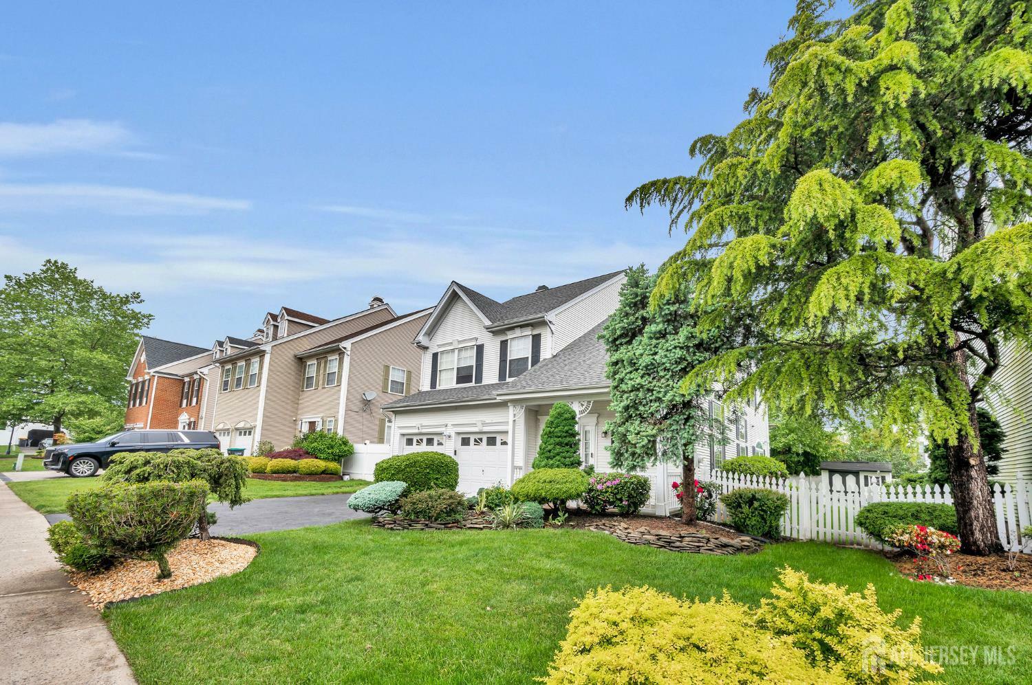 Property Photo: 8 Raleigh Way NJ 08823