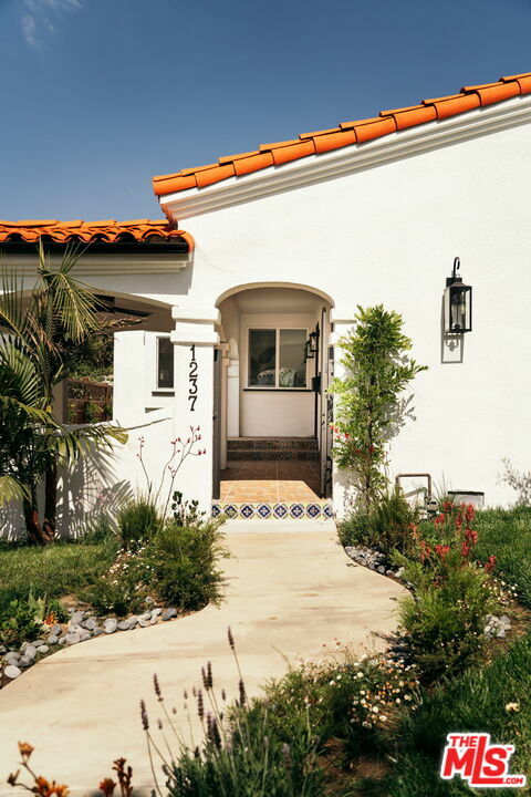 Property Photo: 1237 S Curson Ave CA 90019