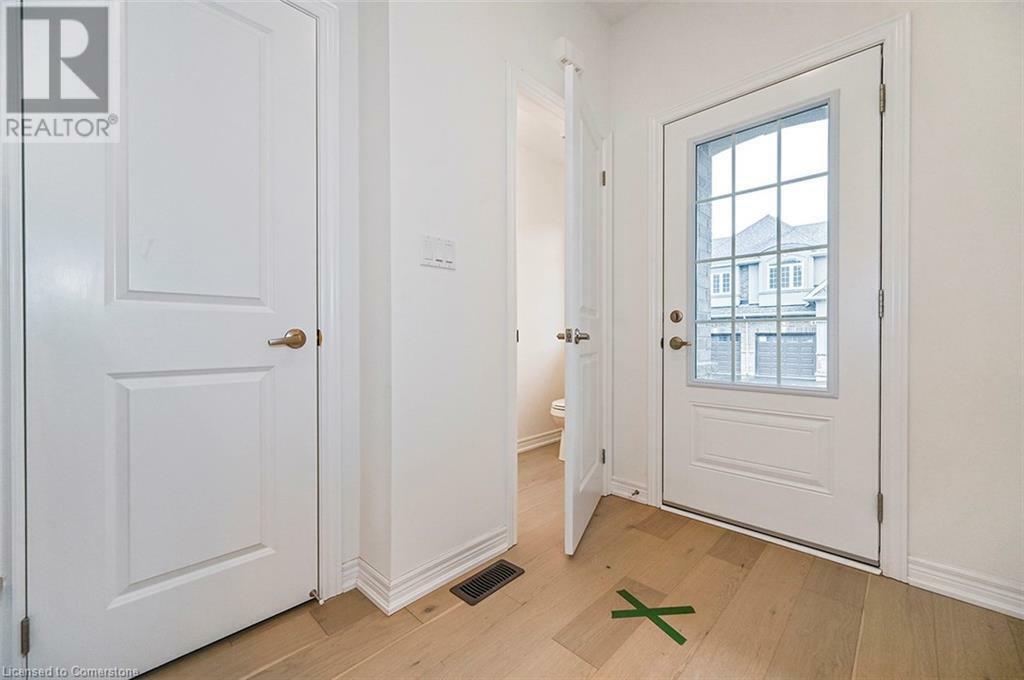 Property Photo: 46 Linden Park Lane ON L9A 1Y1