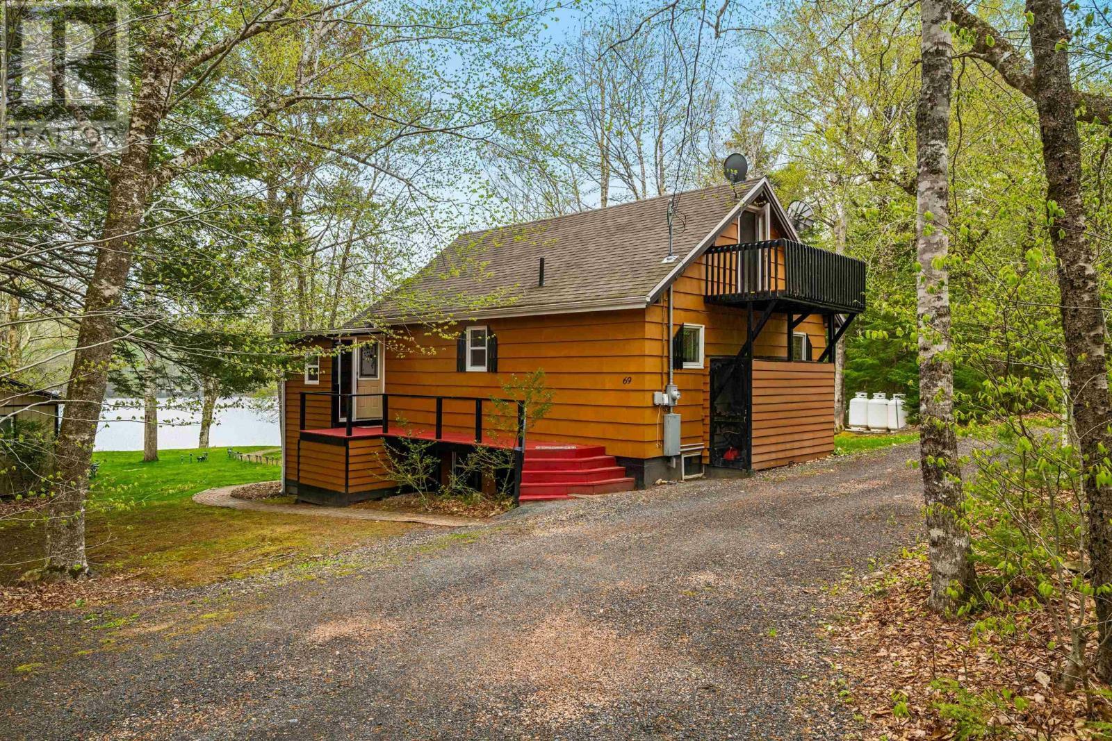 Photo de la propriété: 69 Blue Jay Road NS B4V 2W5