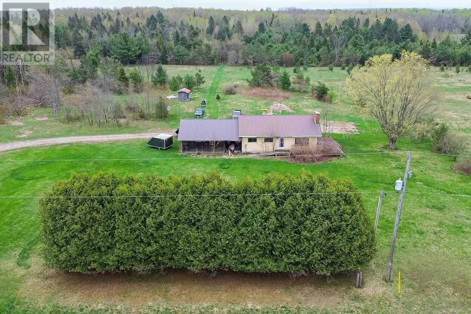 Property Photo: 2277 D Line Rd ON P0R 1J0