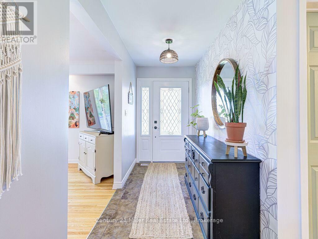 Property Photo: 3276 Tallman Drive ON L0R 2C0