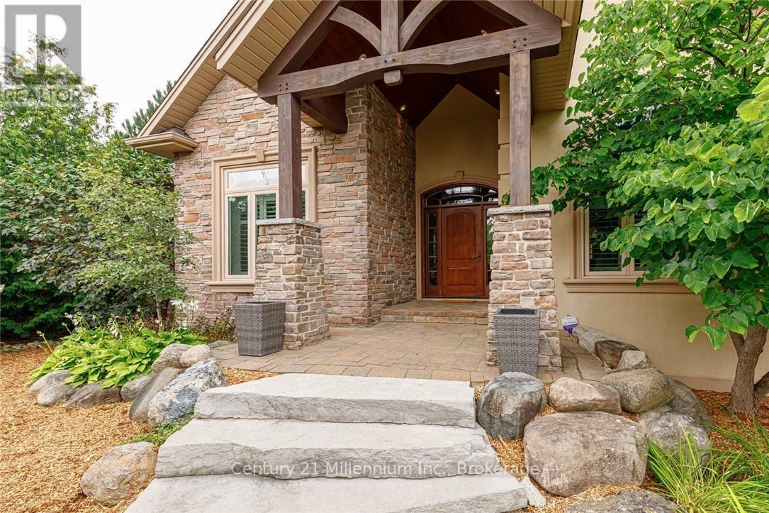Photo de la propriété: 112 Cortina Crescent ON L9Y 0S9