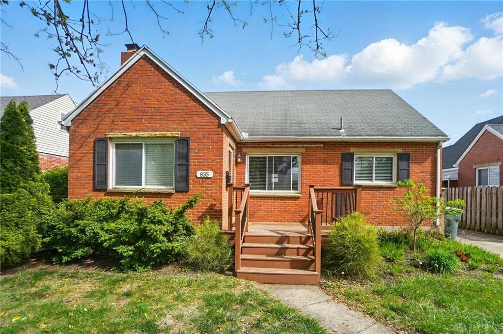Property Photo: 835 Greenmount Boulevard OH 45419