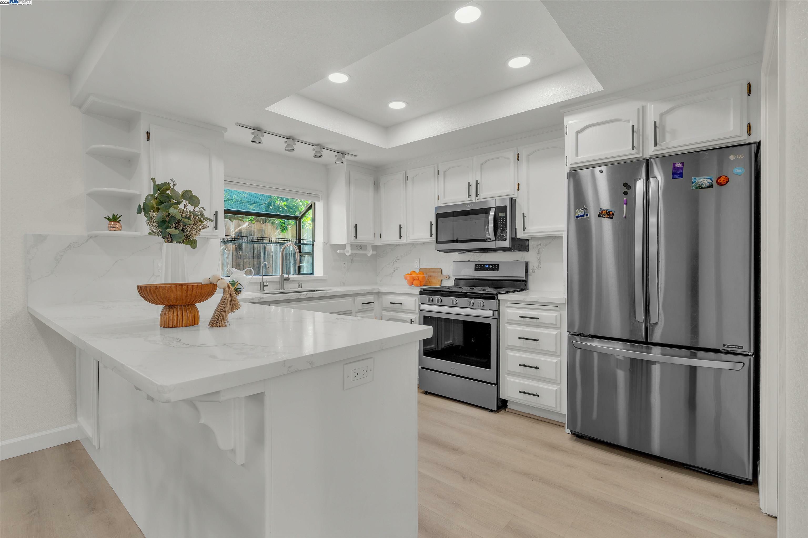 Property Photo: 19987 Lorena Cir CA 94546