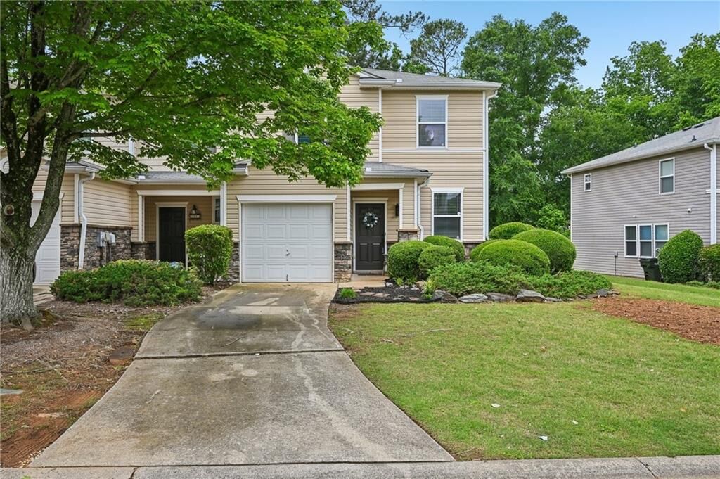 Property Photo: 505 Rendezvous Road GA 30102