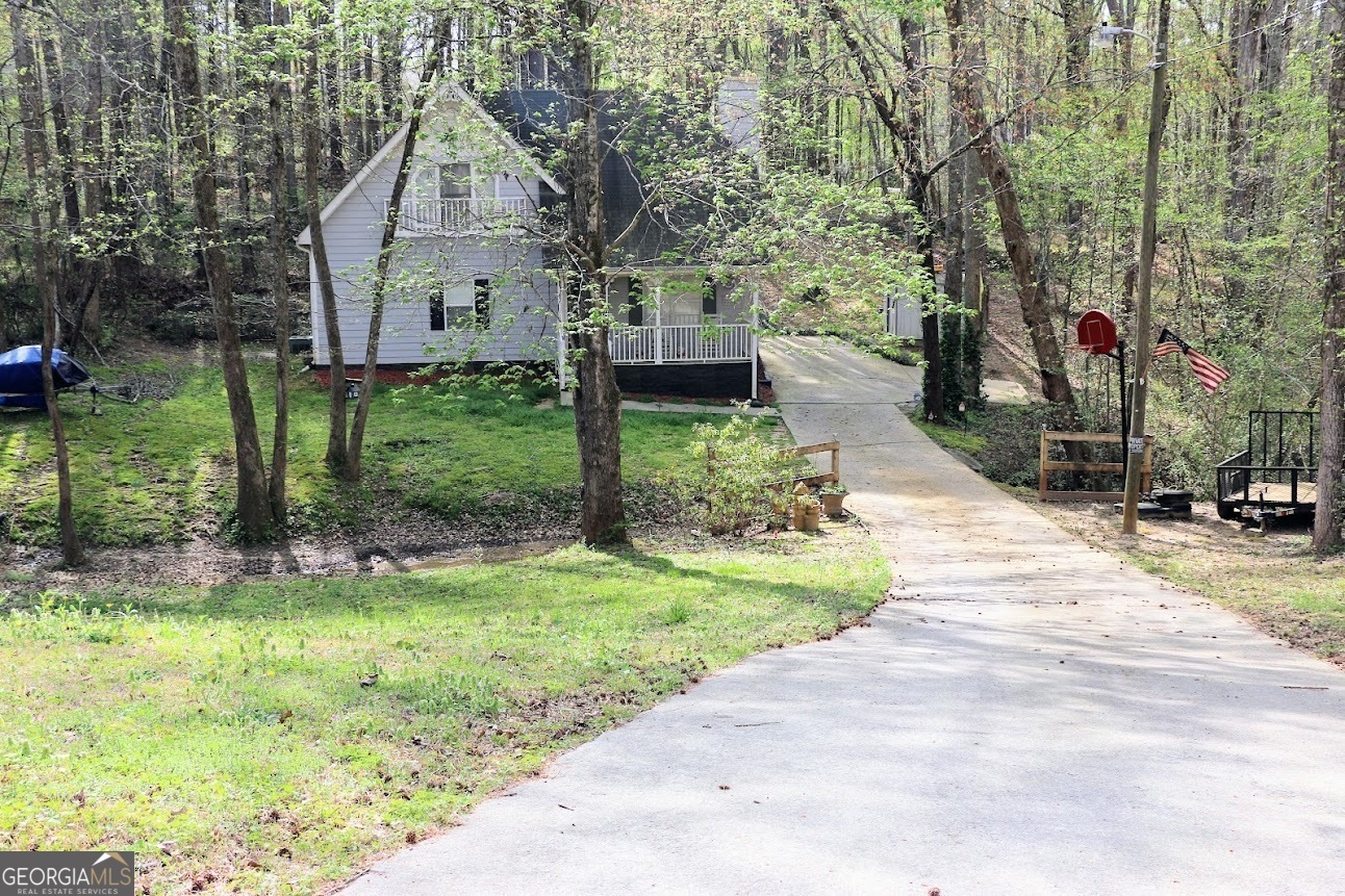 Property Photo: 142 Kylee Court GA 30180