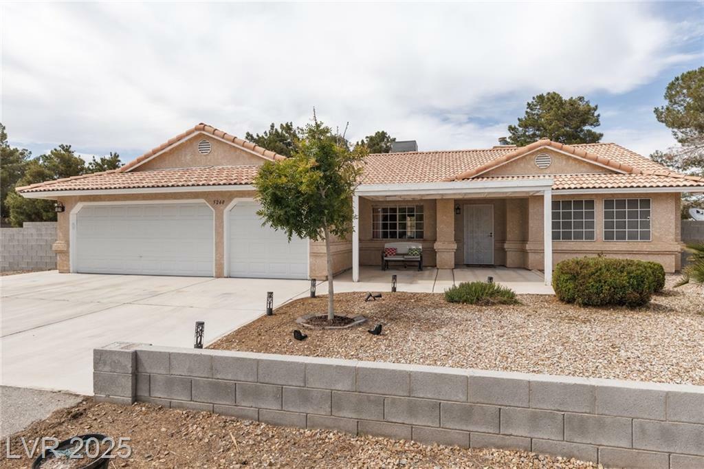 Property Photo:  5260 Styers Street  NV 89031 