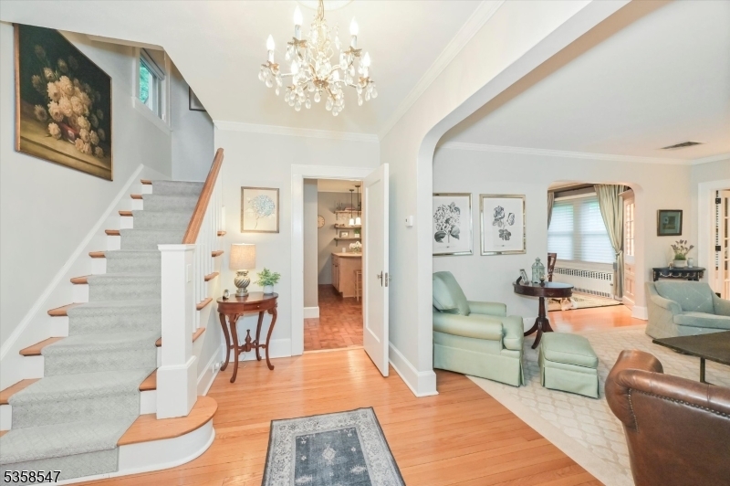 Property Photo: 18 Warren Pl NJ 07452