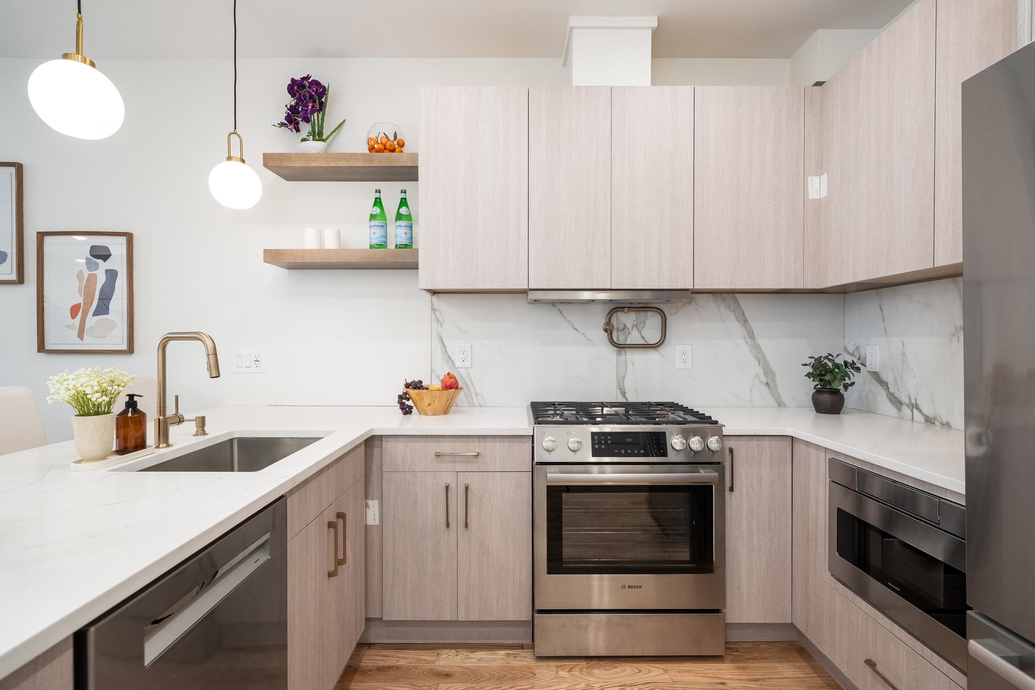 Property Photo: 332 Whiton St 1 NJ 07304