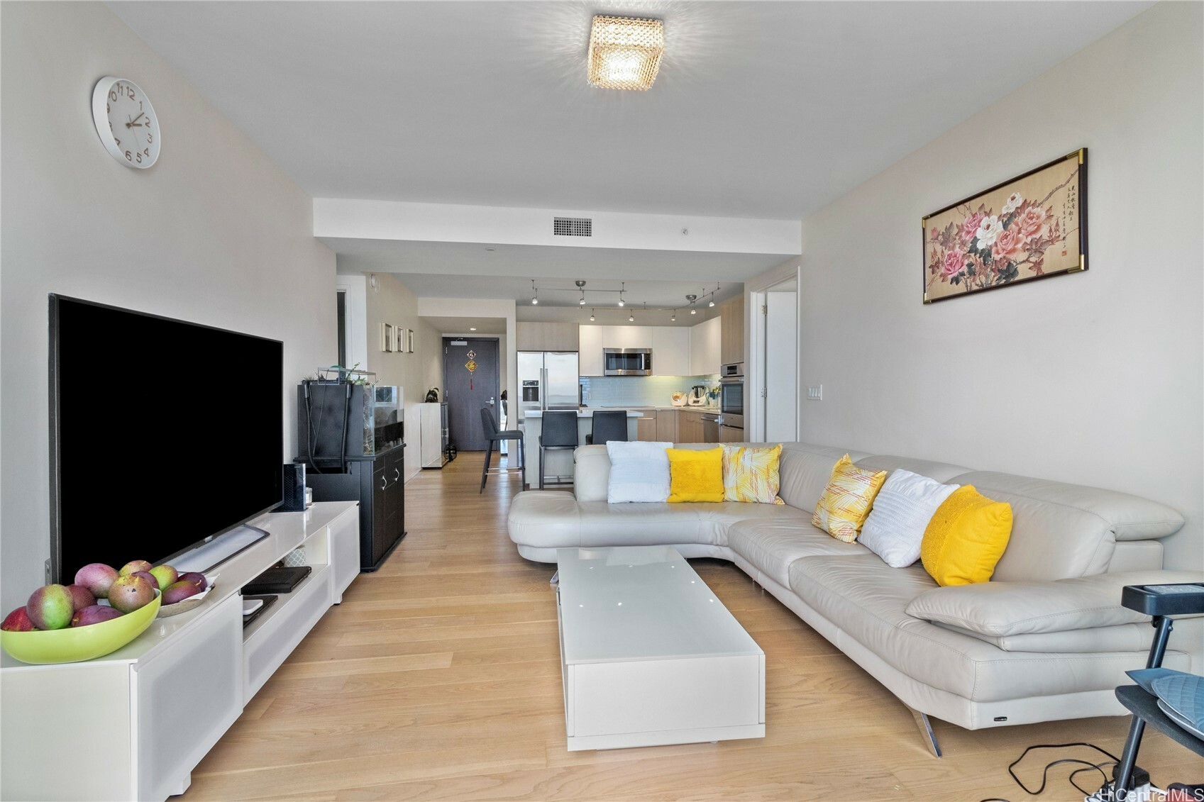 Property Photo: 888 Kapiolani Boulevard 2108 HI 96813
