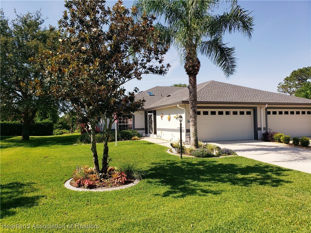 Property Photo: 6401 Matanzas Drive FL 33872