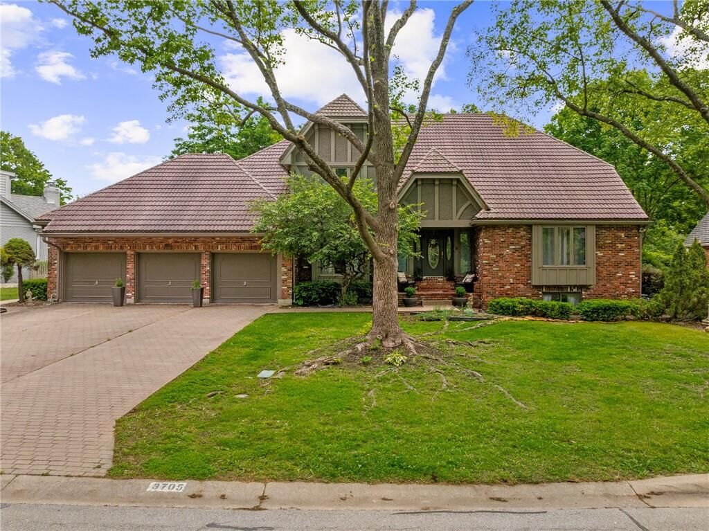 Property Photo:  3705 W 119 Terrace  KS 66209 
