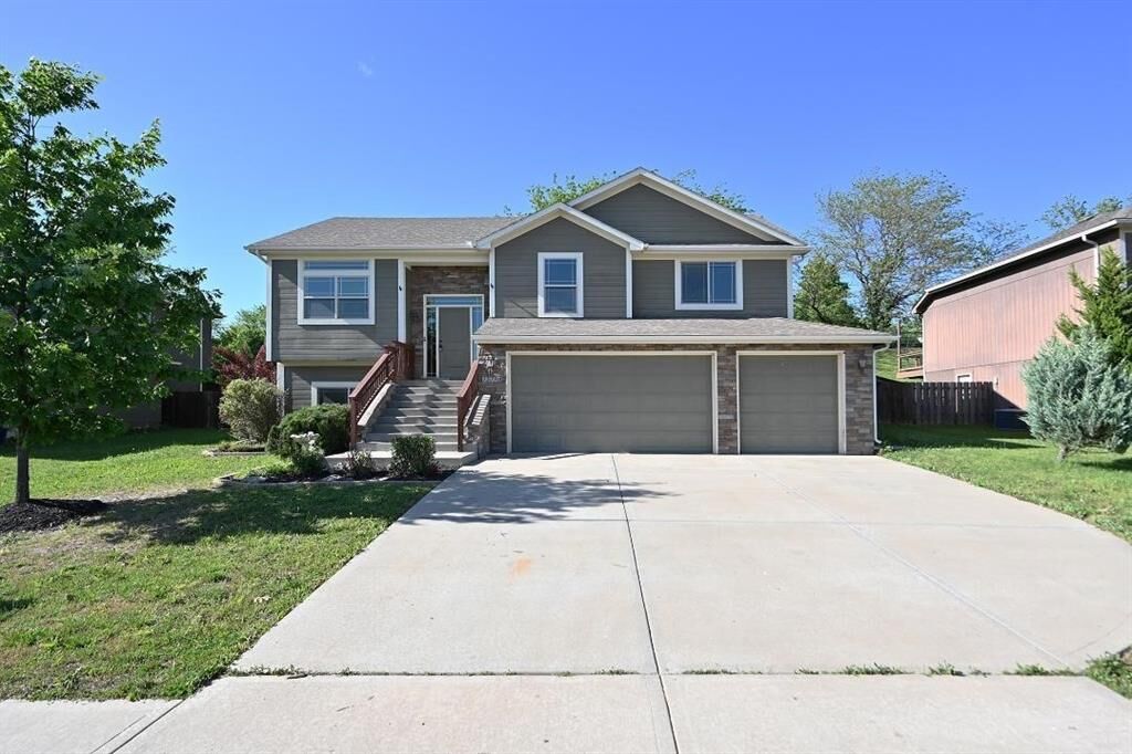 Property Photo:  15790 NW 125th Street  MO 64079 