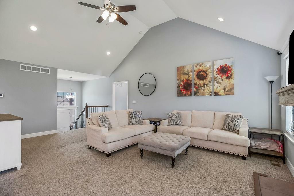 Property Photo: 11215 Kimball Avenue KS 66109
