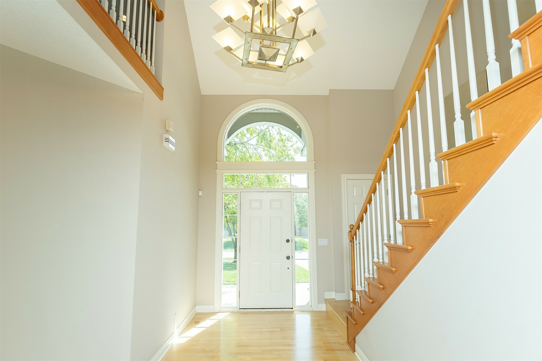 Property Photo: 1259 Glen Oaks Drive IA 50266