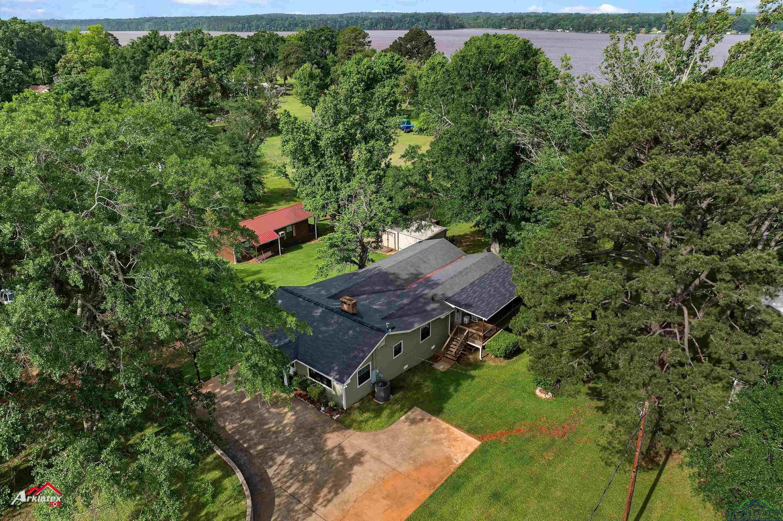 Property Photo:  16340 S Cr 4256  TX 75654 