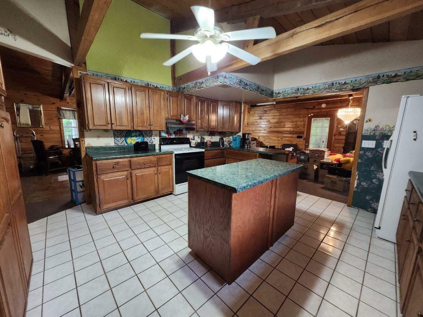 Property Photo: 13519 Ky-92 KY 40906