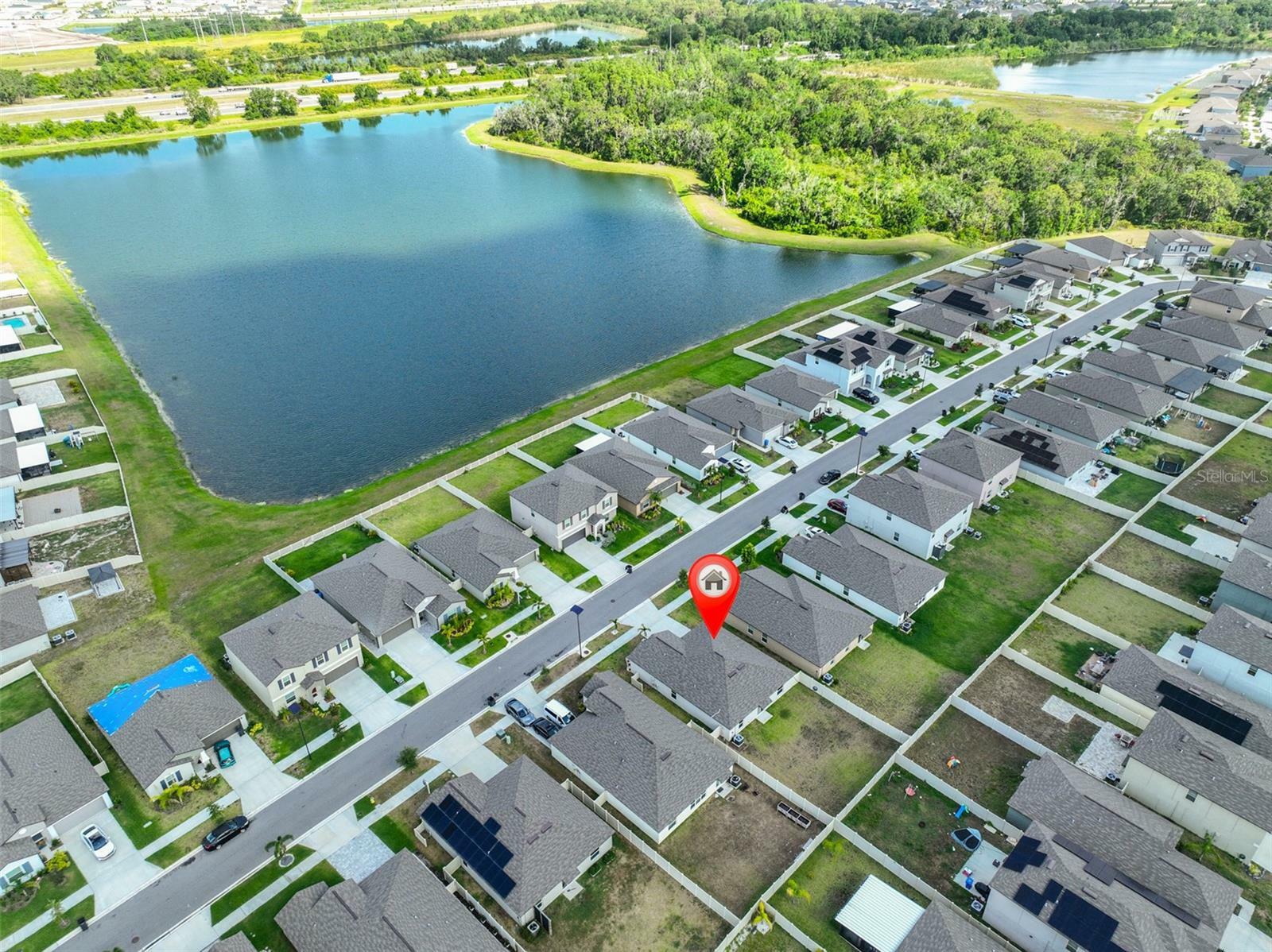 Property Photo: 15411 Miller Creek Drive FL 33573