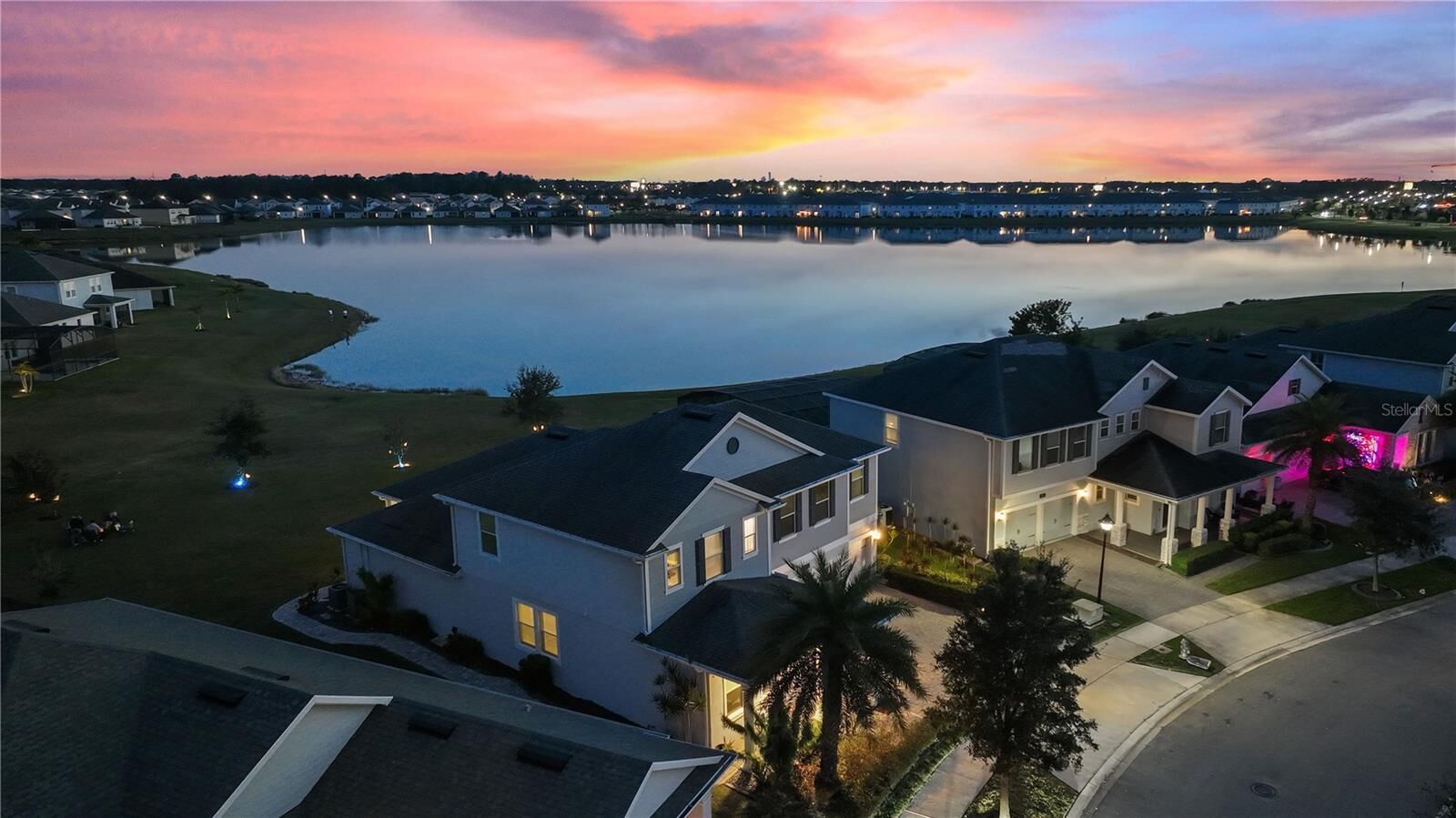 Property Photo:  4608 Egg Harbor Drive  FL 34746 