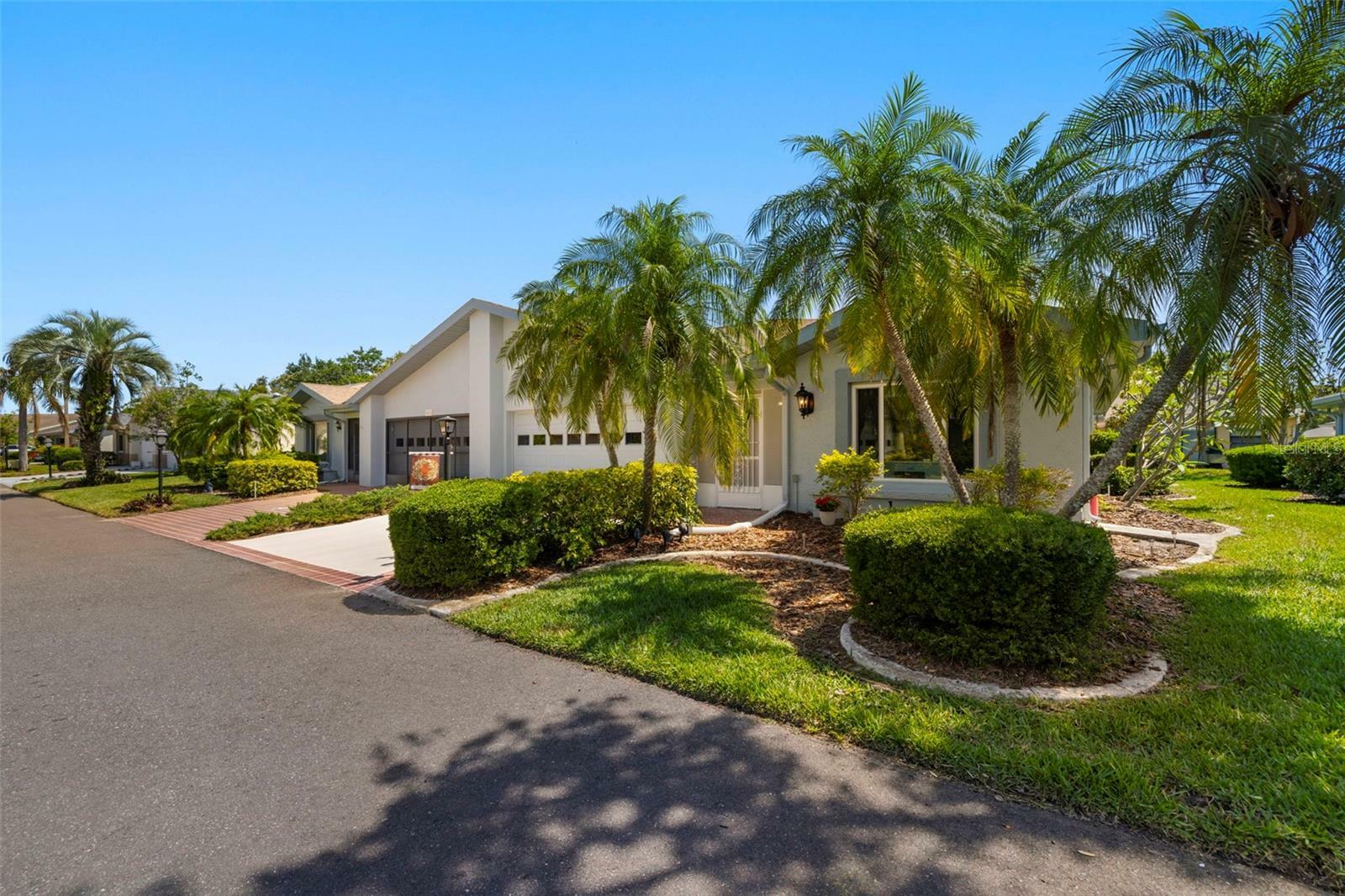Property Photo: 1416 Leland Drive 49 FL 33573
