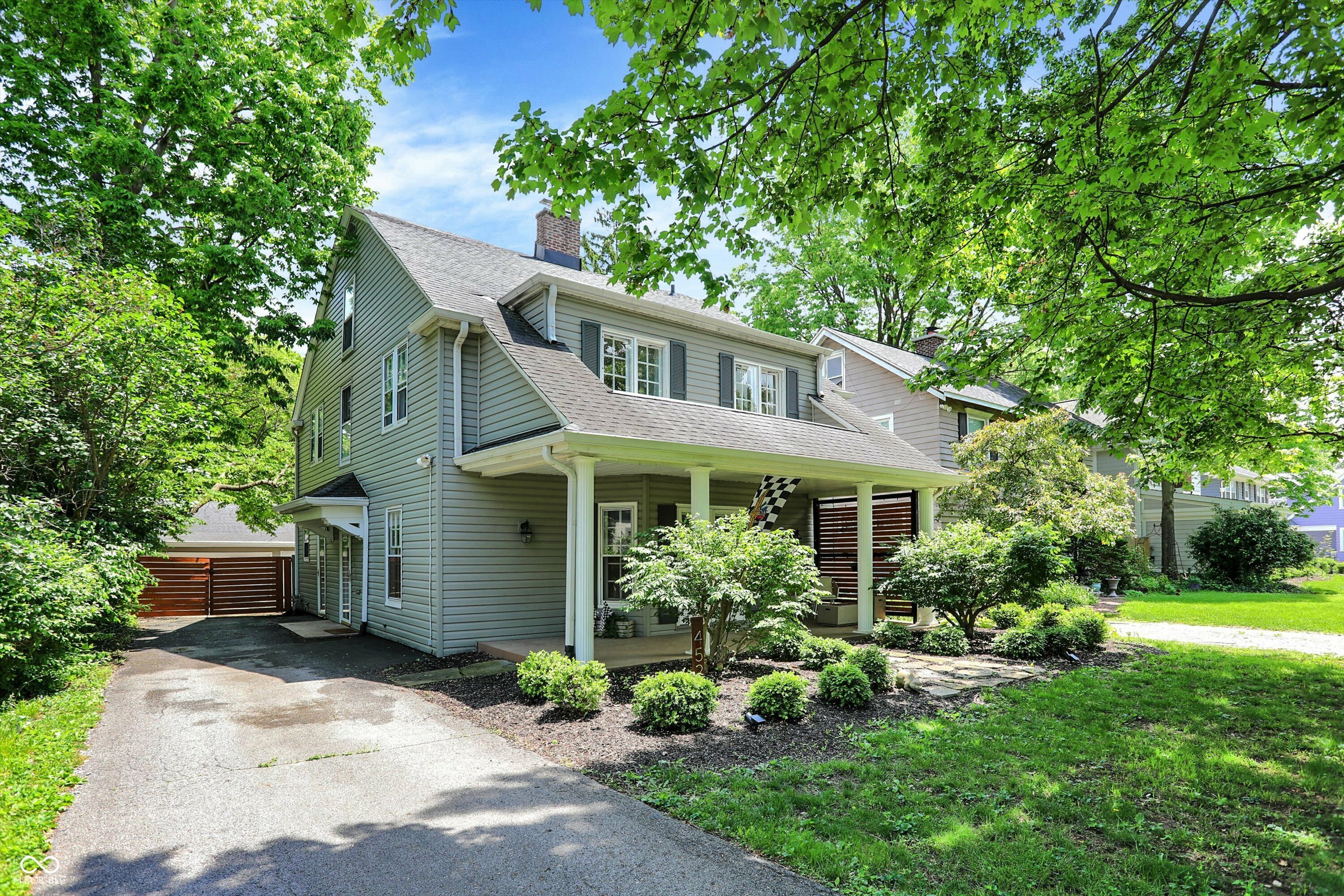 Property Photo: 4527 Central Avenue IN 46205