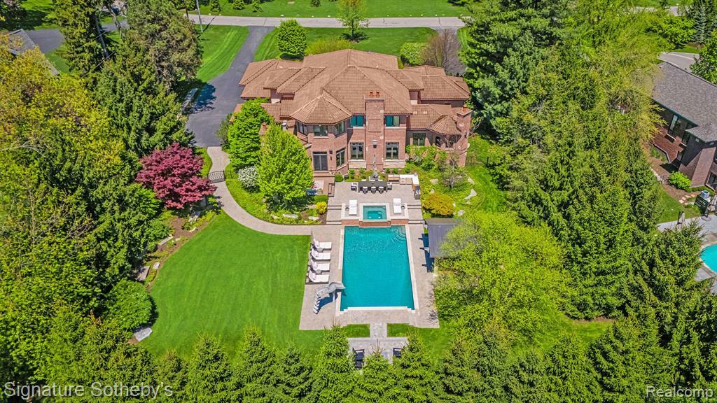 597 Yarboro Drive  Bloomfield Hills MI 48304 3433 photo