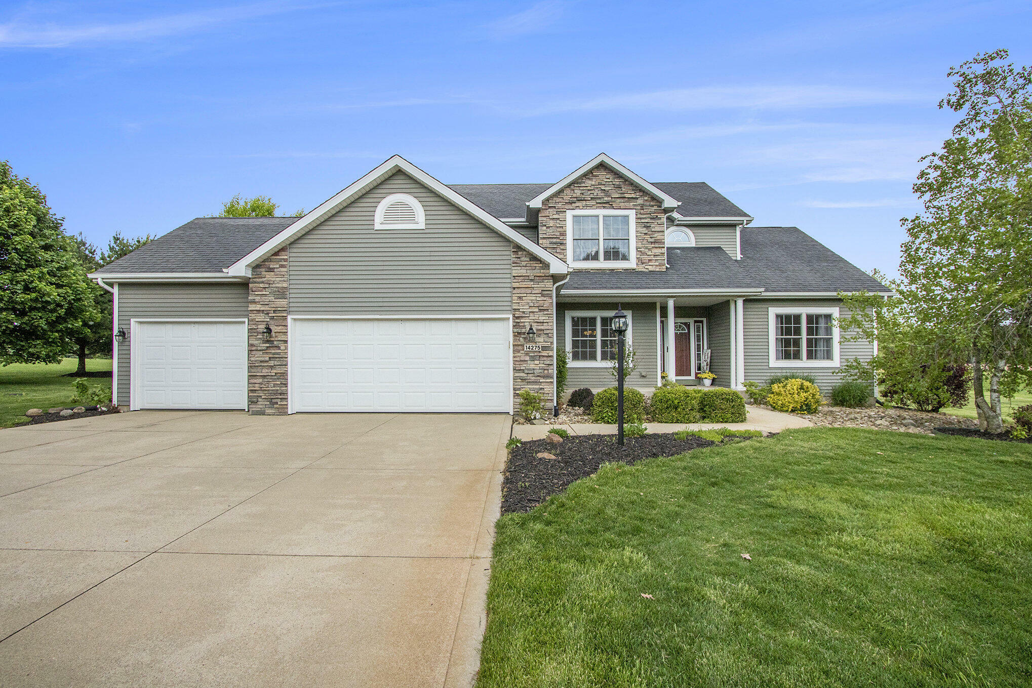 Property Photo: 14275 Sunset Ridge Court MI 49120