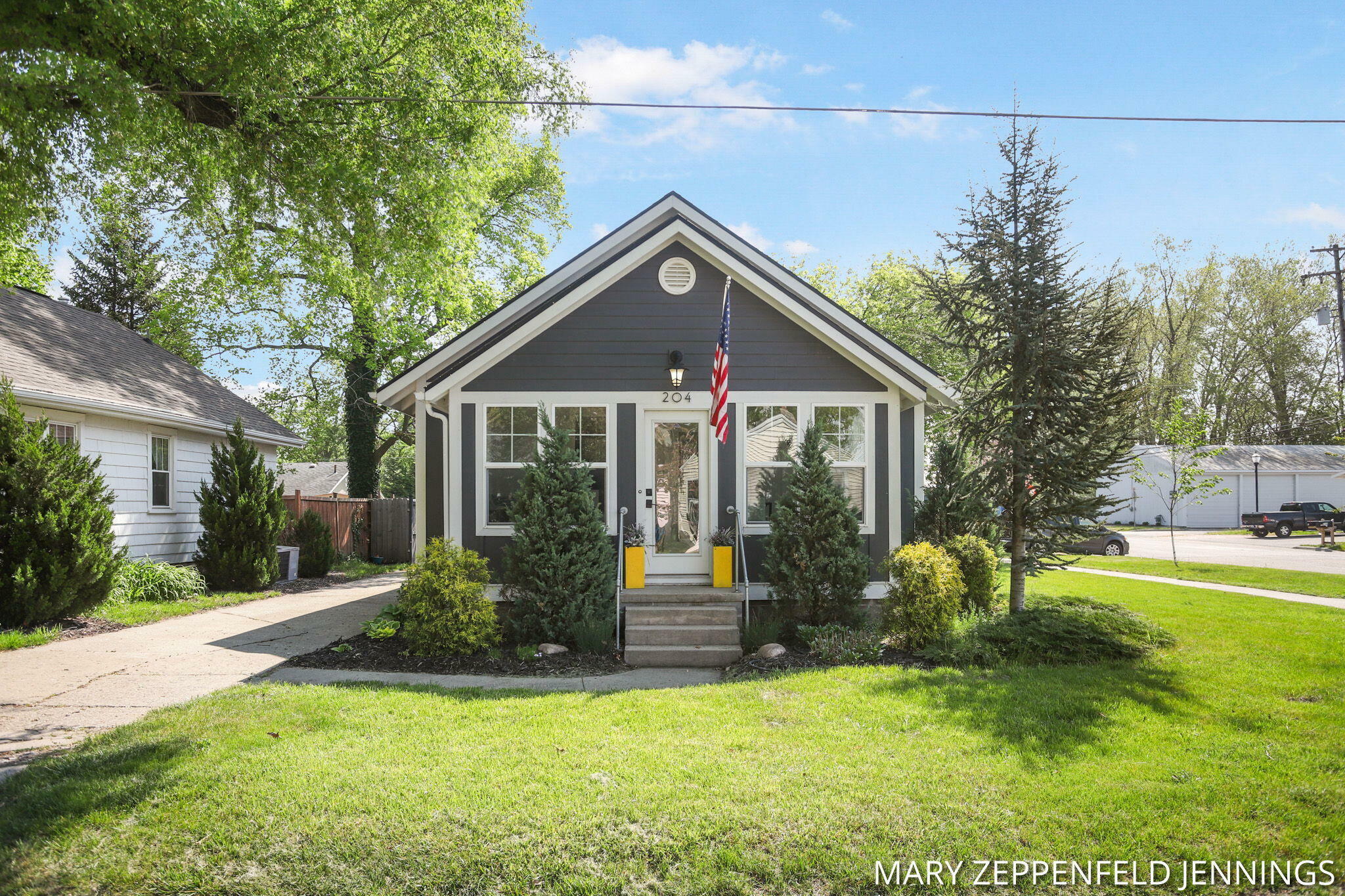 Property Photo: 204 Dixie Street MI 49456