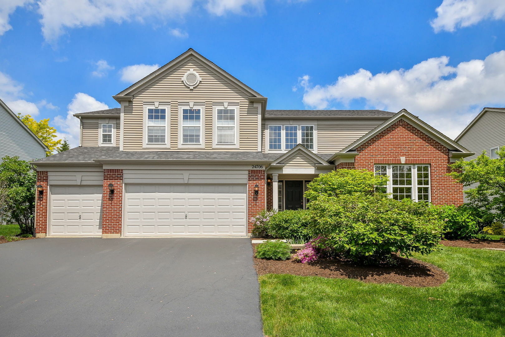 Property Photo: 24706 Apollo Drive IL 60585
