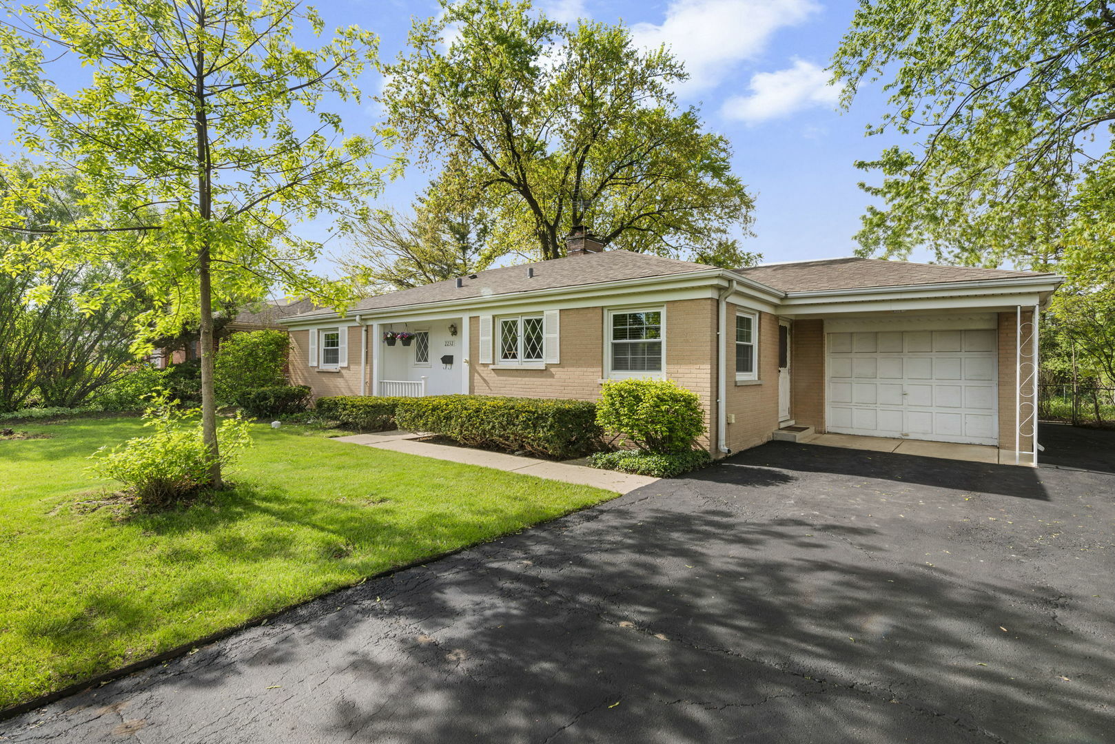 Property Photo: 2232 Central Road IL 60025