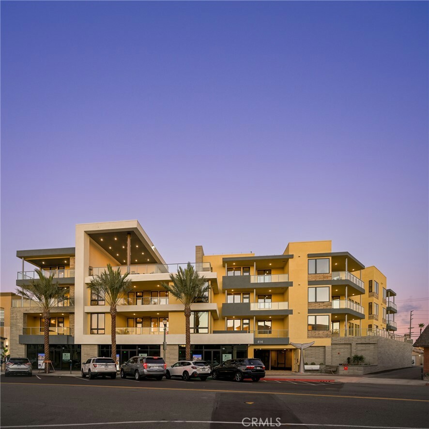 Property Photo: 414 Main 200 CA 92648