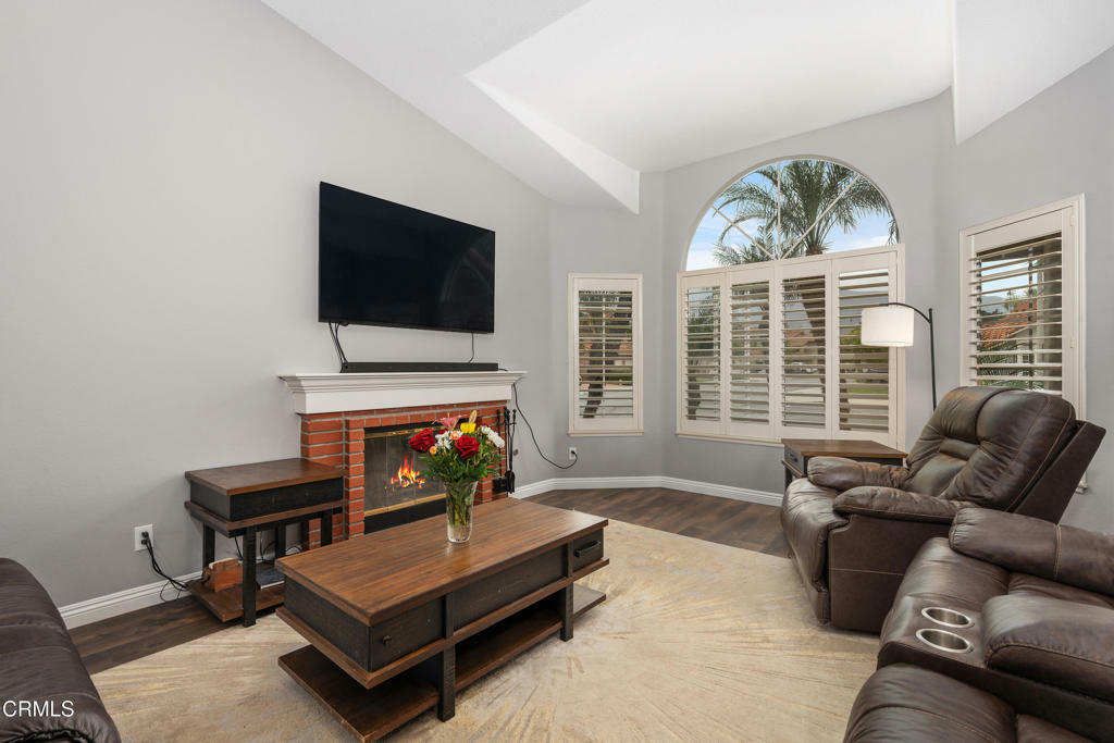 Property Photo: 1144 Oriole Circle CA 93015