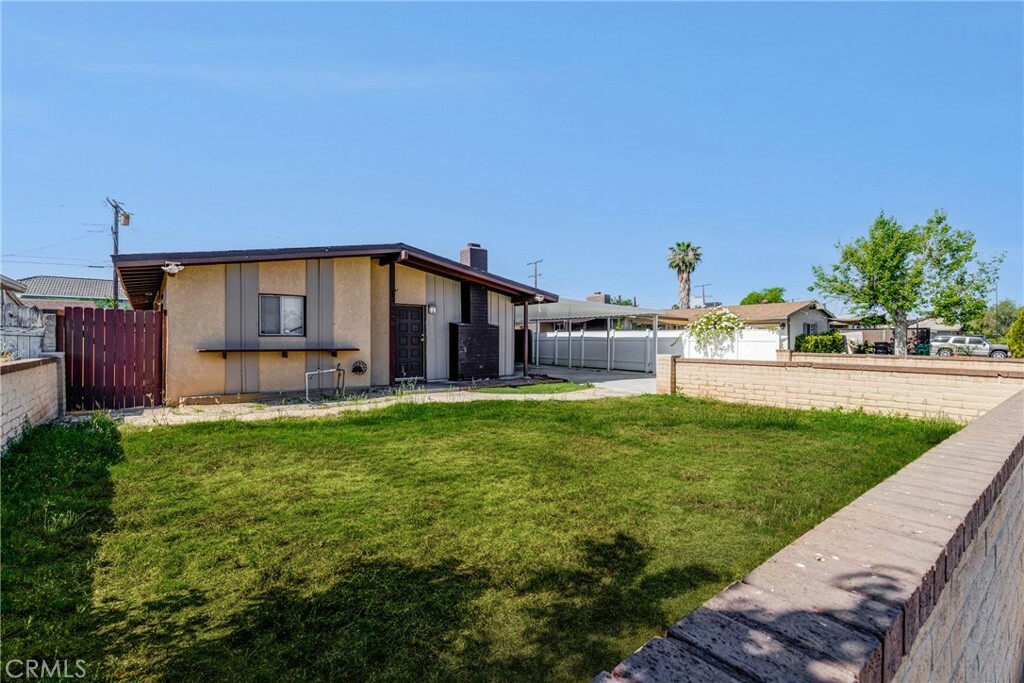 Property Photo: 25189 Gentian Avenue CA 92551