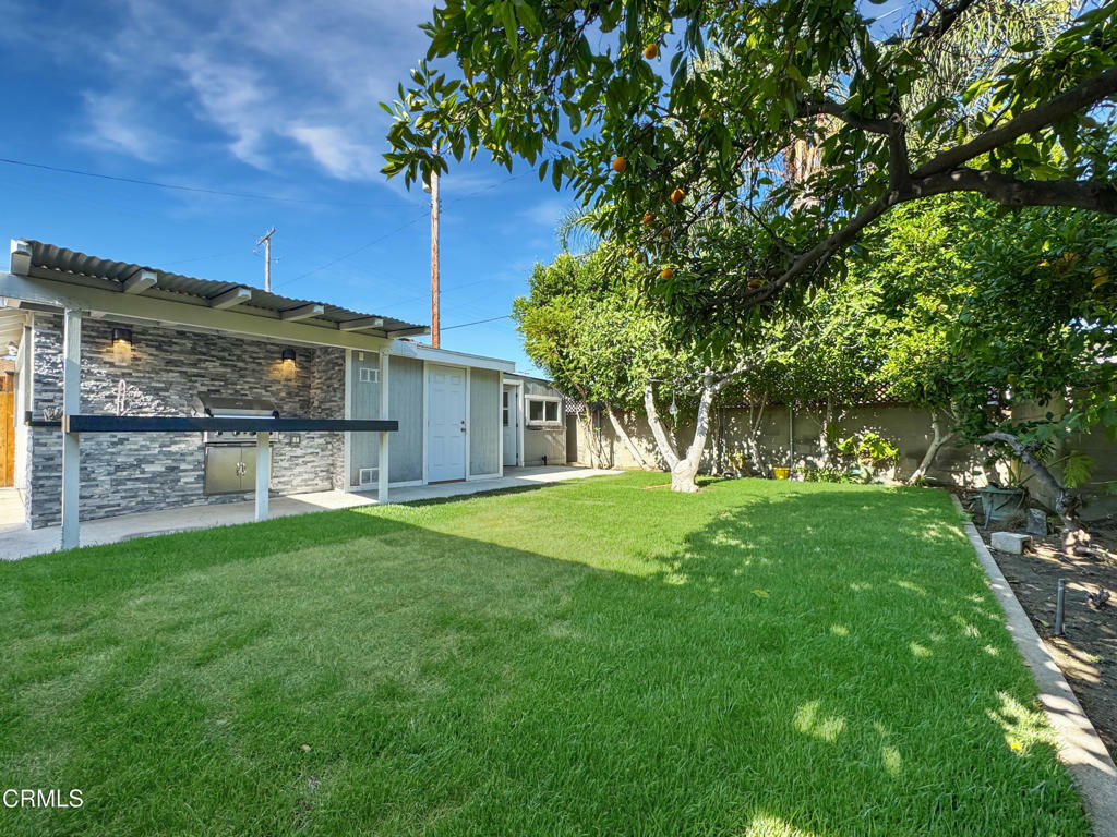 Property Photo: 2013 N Rose Street CA 91505