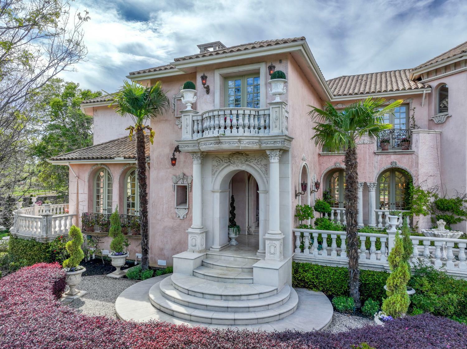 Property Photo:  2020 Kaila Way  CA 95762 