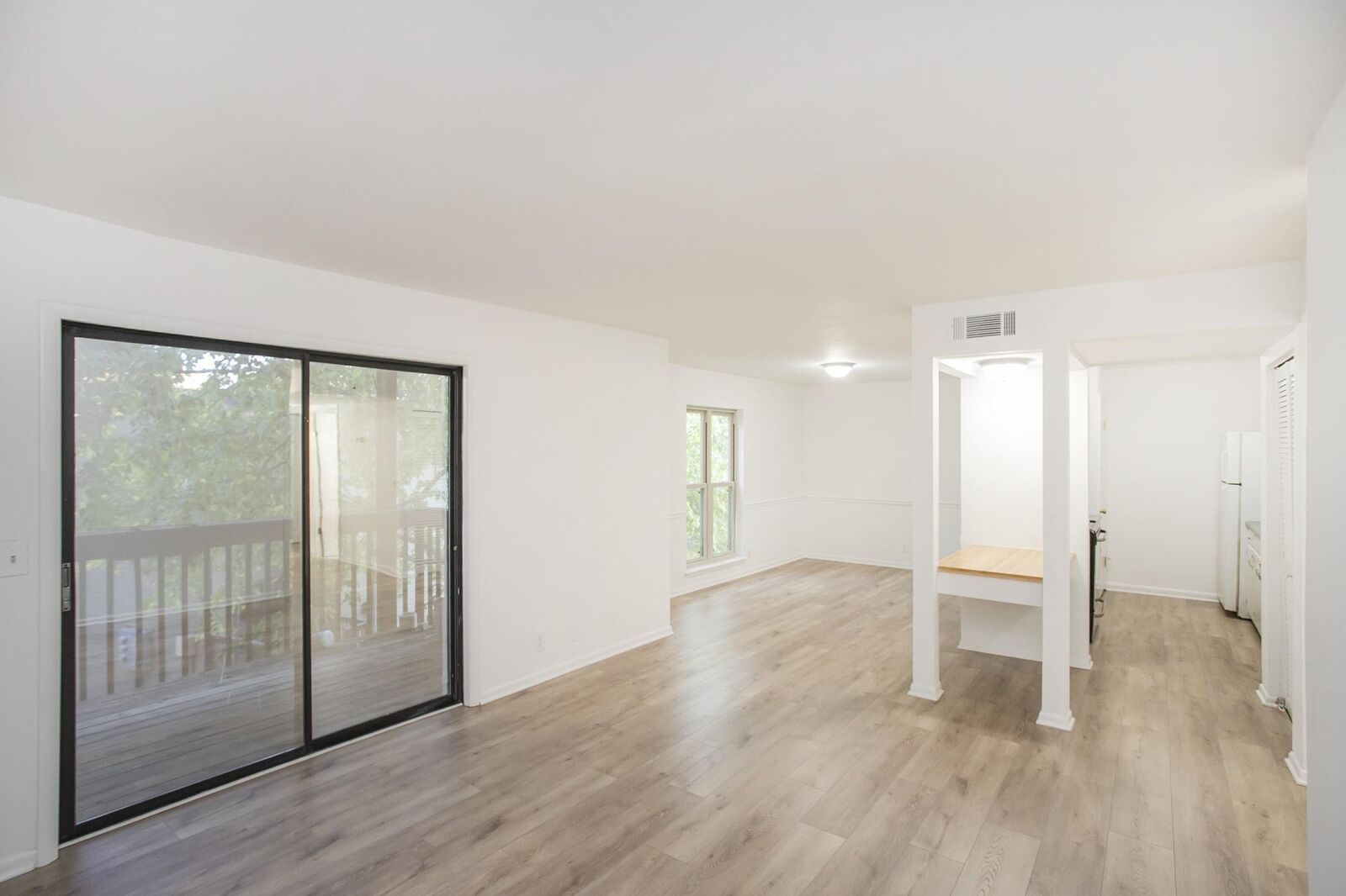 Property Photo: 312 Summit Ridge Cir TN 37215