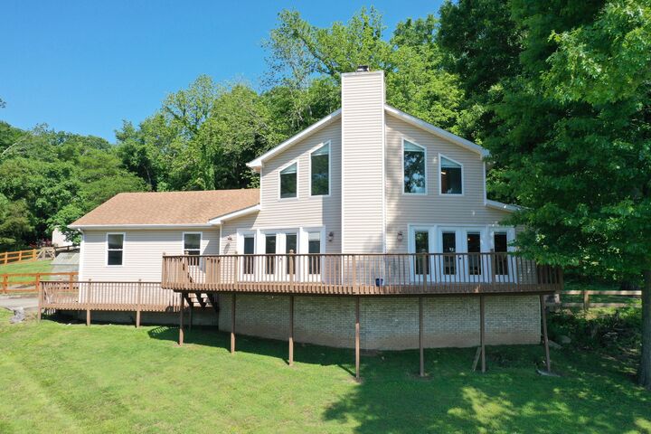 Property Photo: 1176 Seven Mile Ferry Rd N TN 37040