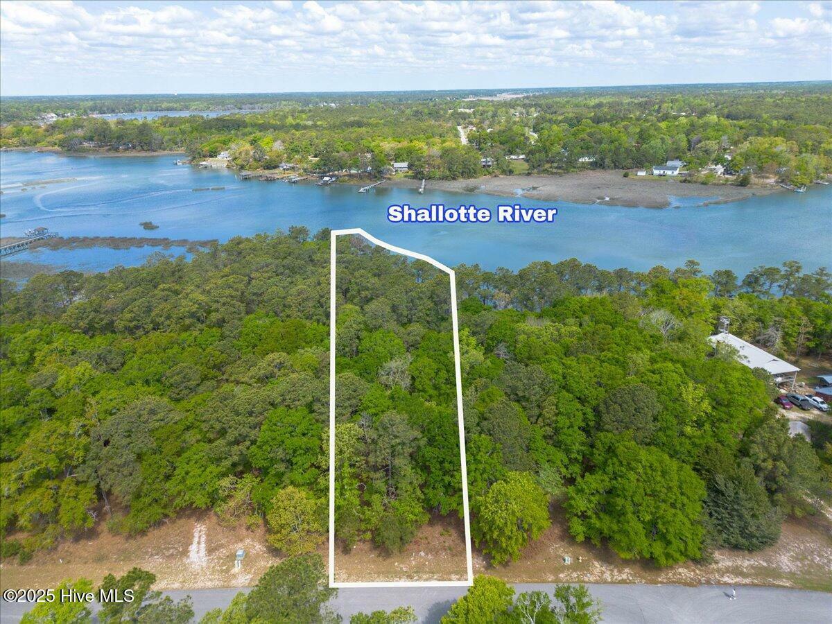 Property Photo: 1813 Harbour Edge Lane SW NC 28462