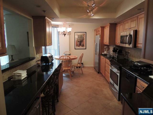 245 Prospect Avenue 5B  Hackensack NJ 07601 photo