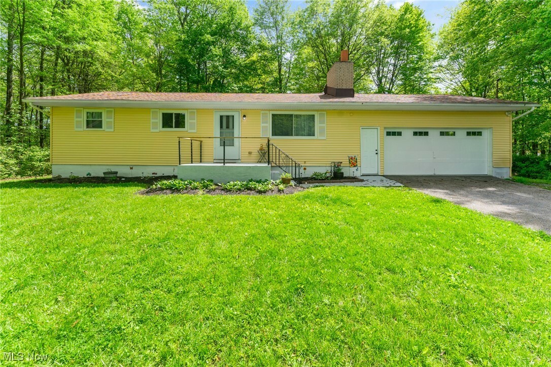 Property Photo: 6506 Trumbull Avenue OH 44425