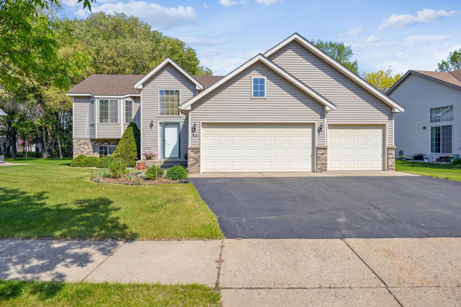 Property Photo:  3021 15th Avenue S  MN 56301 