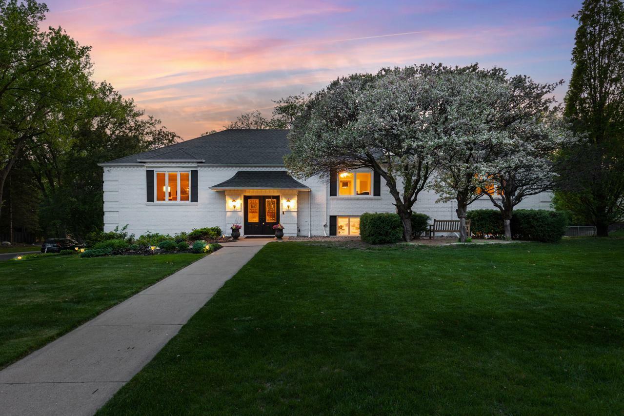Property Photo: 5720 Newport Drive MN 55436
