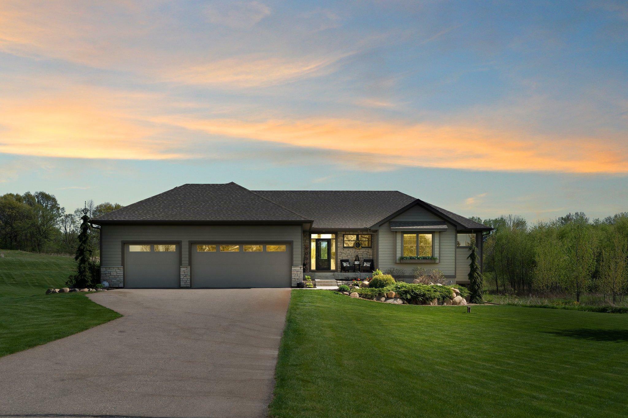 10343 Southern Oaks Drive  New Market Twp MN 55044 photo