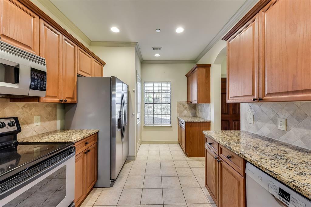 Property Photo: 1849 Signal Ridge Place TX 75032