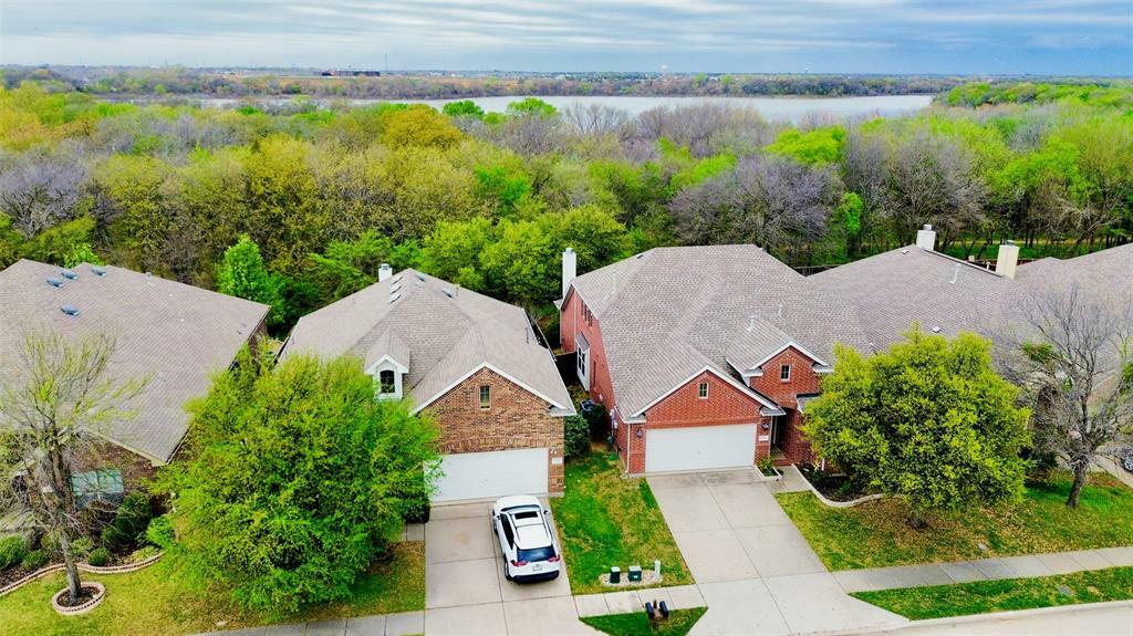Photo de la propriété: 1716 Lake Way Drive TX 75068