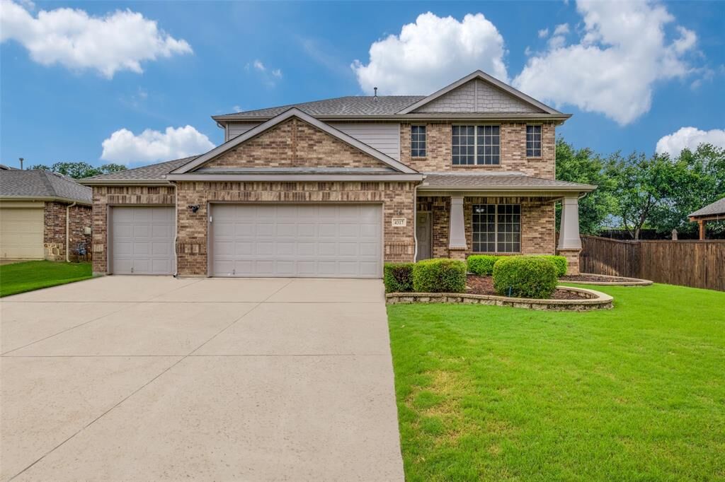 Property Photo:  4317 Bay Meadow Drive  TX 76210 