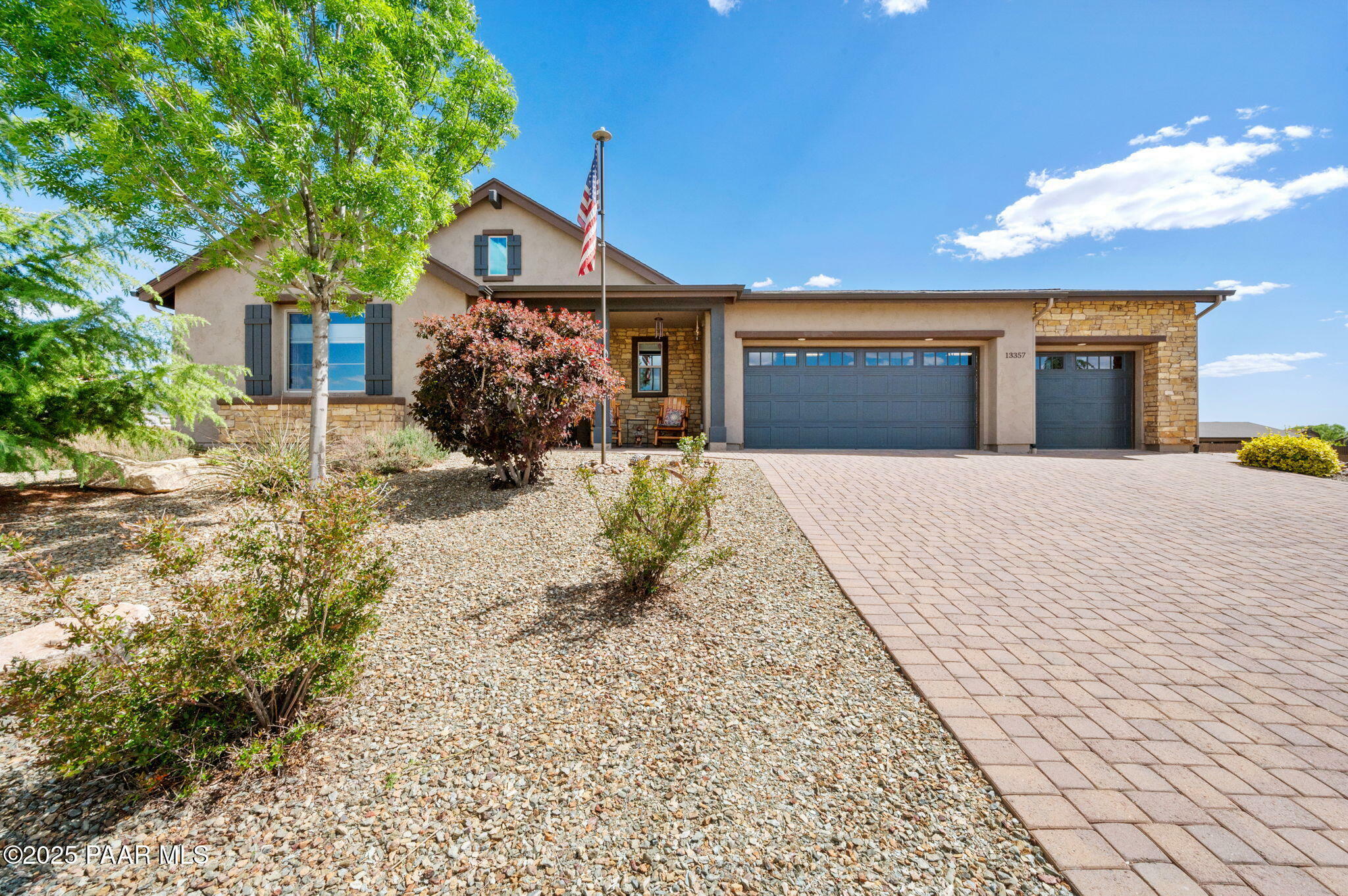 Property Photo: 13357 Belgian Way AZ 86315