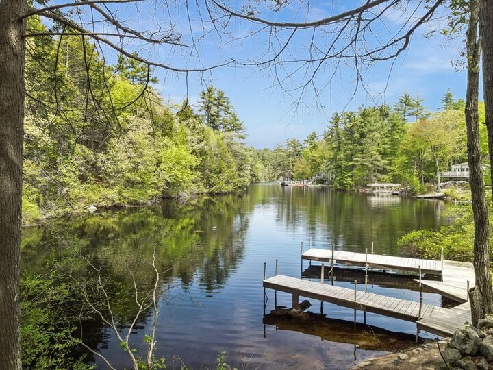 Property Photo: 117 Lakeview Dr NH 03290