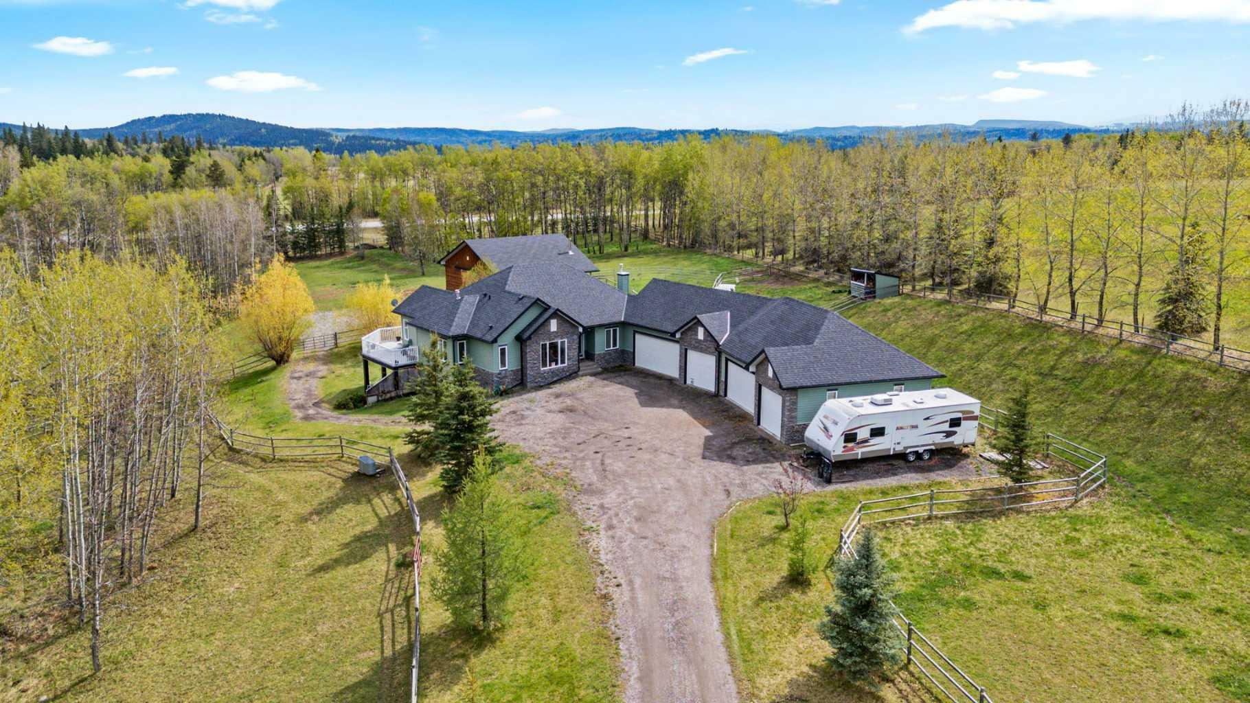 Property Photo: 288017 160 Avenue W AB T0L 1W2